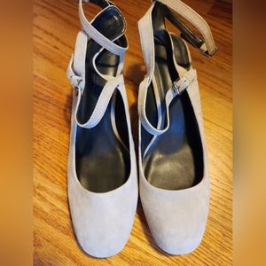 Rebecca Minkoff suede double strap block heel 9.5M EUC Gray